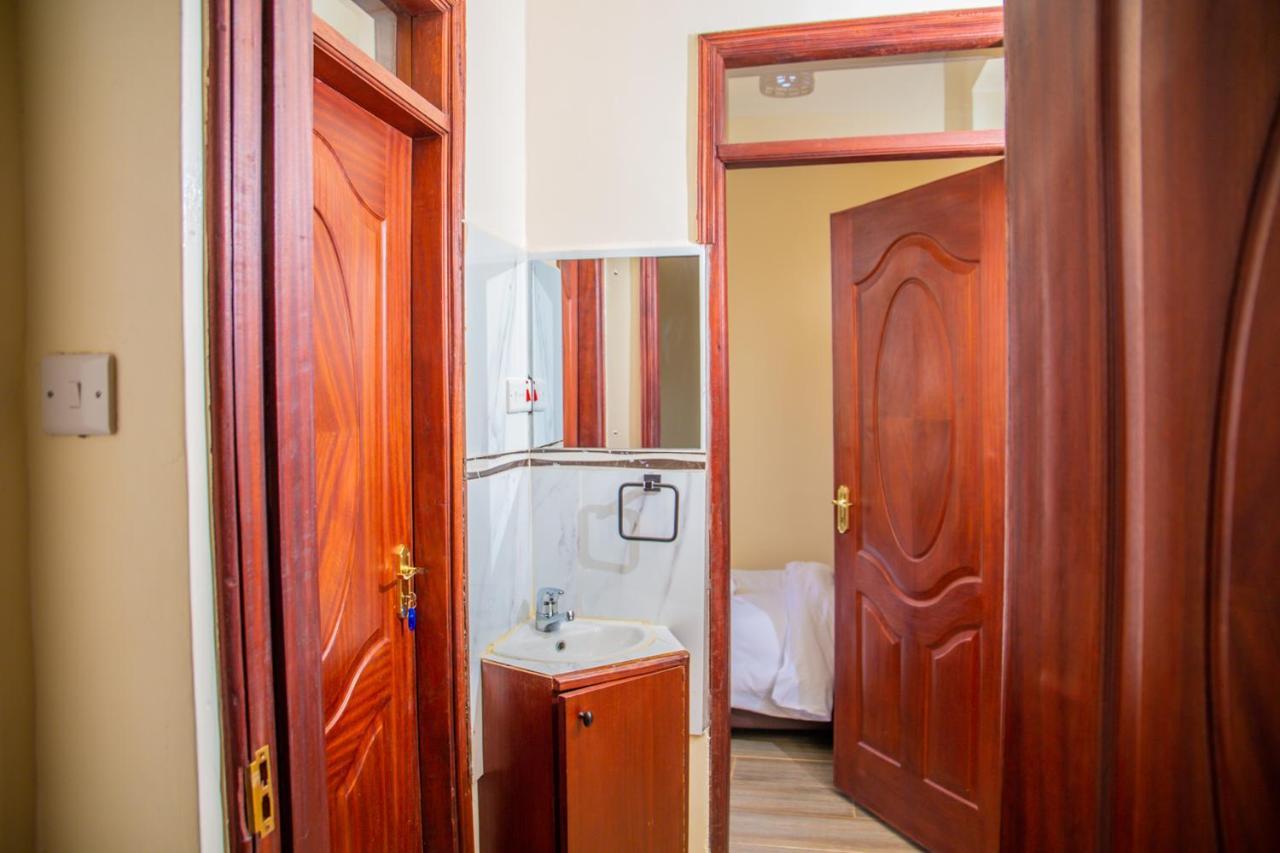 Appartamento Prime Nomads Kisumu Esterno foto